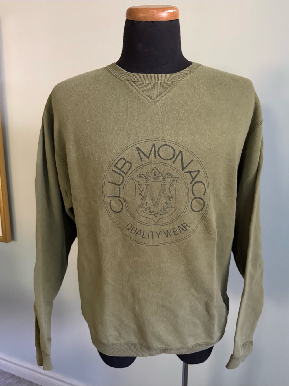 Club Monaco Olive Crewneck Sweatshirt Minimalist Preppy Made in Canada 90's